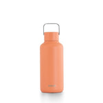 Ultraleichte 600ml Trinkflasche aus hochwertigem Edelstahl - kompakt und leicht. Uni minimalistisch in sommerlich leuchtendem Orange.