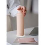 EQUA Smart Bottle Pink Blush mit hydration tracker.