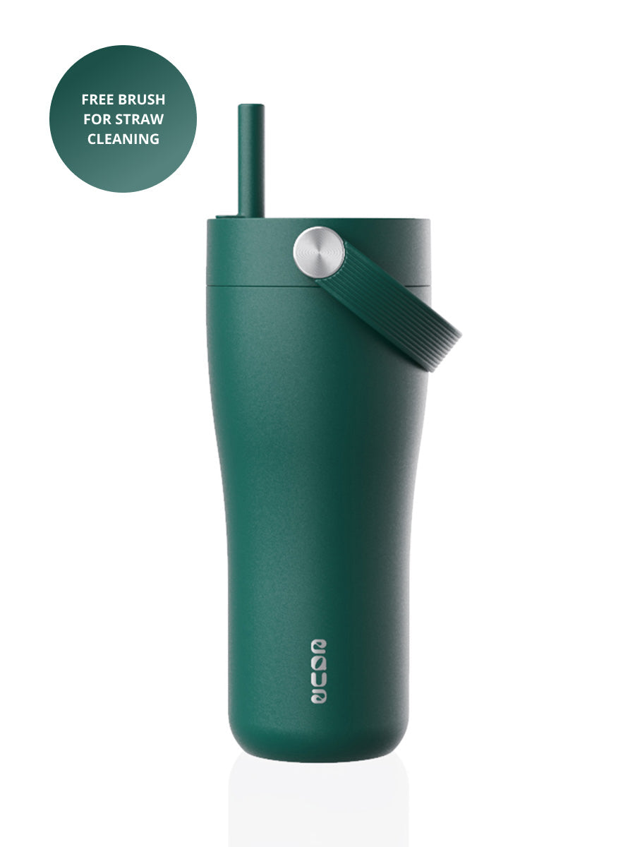 Isolierte Edelstahl-Trinkflasche 600 ml – hält Getränke 15 Std. kalt und 8 Std. warm. 100% auslaufsicher, BPA-frei, mit klappbarem Trinkhalm. Jetzt entdecken!