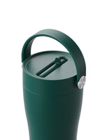 Isolierte Edelstahl-Trinkflasche 600 ml – hält Getränke 15 Std. kalt und 8 Std. warm. 100% auslaufsicher, BPA-frei, mit klappbarem Trinkhalm. Jetzt entdecken!
