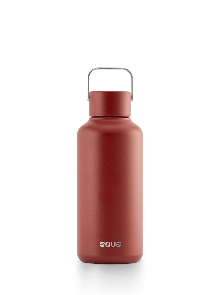 Ultraleichte 600ml Trinkflasche aus hochwertigem Edelstahl - kompakt und leicht. Uni minimalistisch in wunderschönem bordeaux.