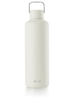 Ultraleichte Edelstahl Trinkflasche. 