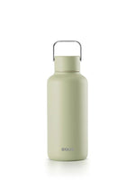 Ultraleichte 600ml Trinkflasche aus hochwertigem Edelstahl - kompakt und leicht. Uni minimalistisch in der farbe matcha (pastellgrün). 