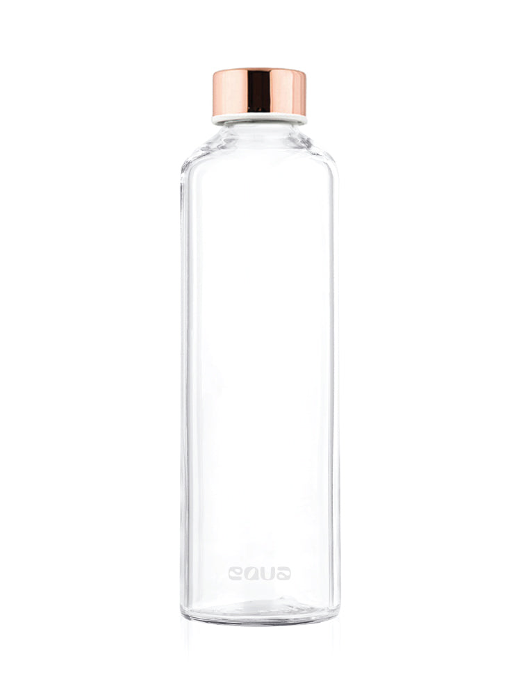 In der Filz Schutzhülle befindet sich die unbedruckte Trinkflasche aus ultra klarem Borosilikatglas - unbedruckt ohne Design minimalistisch.