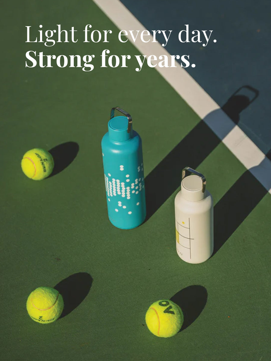 Ultraleicht für den täglichen Gebrauch aber stark für Jahre : die Timeless Edelstahlflasche mit Print für Tennis Fans.