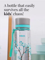 Eine Trinkflasche die auch Kinder Chaos überlebt: leicht, praktisch und bruchsicher.