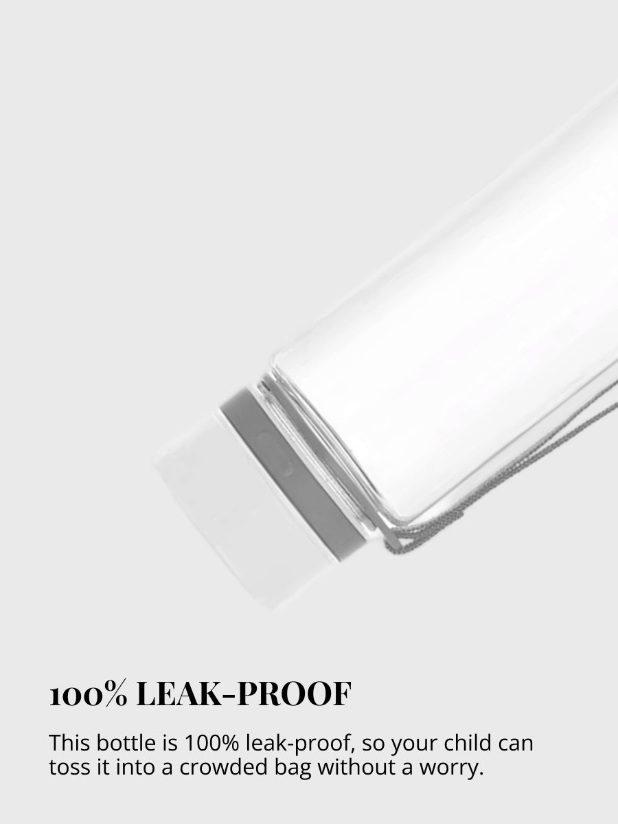 Diese Trink-Flasche ist 100% auslaufsicher und kann sorgenfrei in die Tasche oder den Rucksack gelegt werden. Einfach zum Öffnen und Schliessen des Deckels. Einfach zum Reinigen da keine Kleinteile - hygienisch.