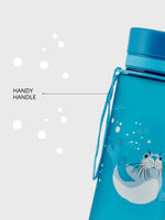 EQUA Trinkflasche aus BPA freiem hochwertigem Eastman Tritan Kunststoff - fasst 600ml  mit praktischem Trageband.  In über 25 verschiedene Designs erhältlich?