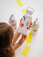 Für den Durst zwischendurch : 600ml kompakt in der kleinen leichten Trinflasche aus Edelstahl. Braucht wenig Platz in der Schultasche oder dem Thek.